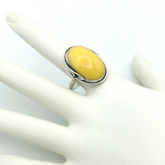 BALTIC egg yolk amber sterling silver size 9 ring - Art Nouveau style calla lily